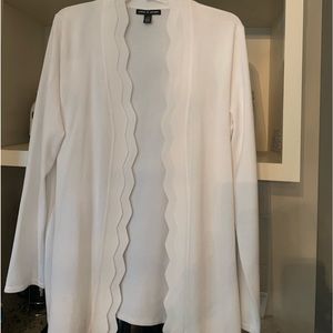 White sweater size large. NWOT.